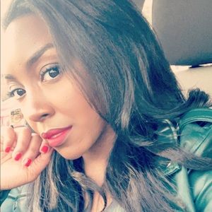 Meet your Posher, Leja